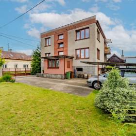 Prodej, Rodinný dům, 243 m2 / 19535781