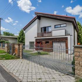 Prodej, Vila/Rezidence, 300 m2 / 19543881