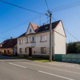 Prodej, Rodinný dům, 258 m2 / 19546785
