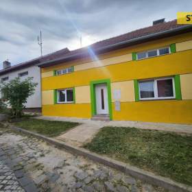 Prodej, Rodinný dům, 130 m2 / 19557044