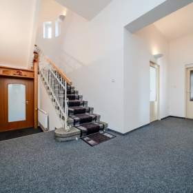 Foto inzerátu Pronájem, kanceláře, 250 m2
