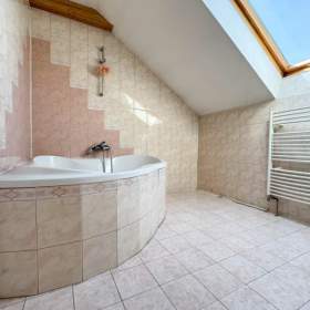 Foto inzerátu Prodej, Rodinný dům, 350 m2