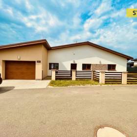 Pronájem, Rodinný dům, 140 m2 / 19578090