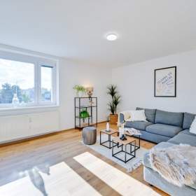 Prodej, byt 3+1, 69 m2 / 19581020