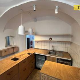 Pronájem, jiný, 240 m2 / 19590375