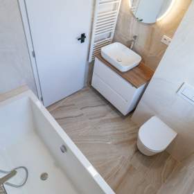 Foto inzerátu Pronájem, Rodinný dům, 242 m2