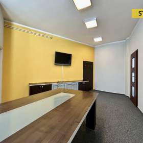 Foto inzerátu Pronájem, kanceláře, 830 m2
