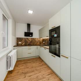 Prodej, byt 3+1, 68 m2 / 19602885