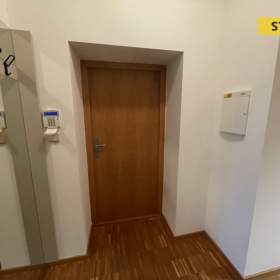 Foto inzerátu Pronájem, kanceláře, 42 m2