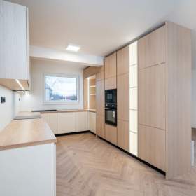 Prodej, byt 3+kk, 81 m2 / 19620219