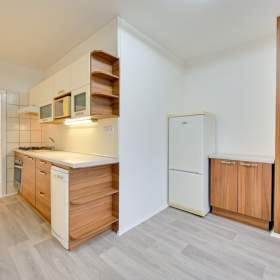 Prodej, byt 2+1, 60 m2 / 19653291