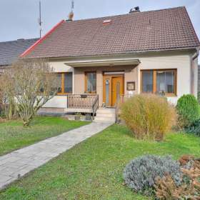 Prodej, Rodinný dům, 278 m2 / 19655830