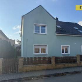 Pronájem, Rodinný dům, 150 m2 / 19662198