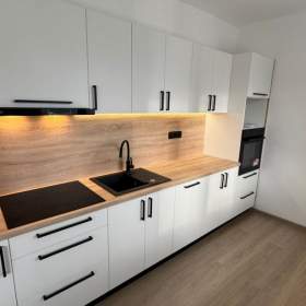 Pronájem, byt 2+1, 59 m2 / 19664817