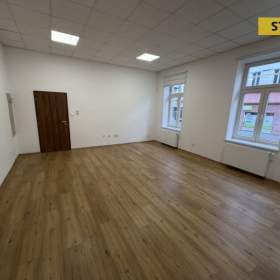 Foto inzerátu Pronájem, kanceláře, 75 m2