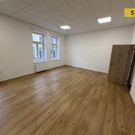 Foto inzerátu Pronájem, kanceláře, 75 m2