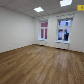 Foto inzerátu Pronájem, kanceláře, 75 m2