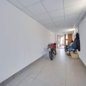 Foto inzerátu Prodej, Rodinný dům, 200 m2