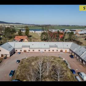 Pronájem, sklady, 500 m2 / 19709578