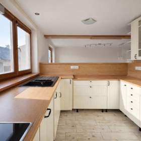 Foto inzerátu Prodej, Rodinný dům, 220 m2