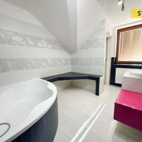Foto inzerátu Prodej, Rodinný dům, 170 m2