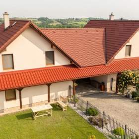 Foto inzerátu Prodej, Rodinný dům, 170 m2