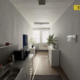 Foto inzerátu Pronájem, kanceláře, 67 m2