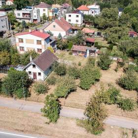 Prodej, Pozemky pro bydlení, 698 m2 / 19819378