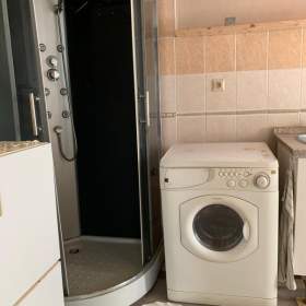 Foto inzerátu Pronájem, prodejny, 82 m2