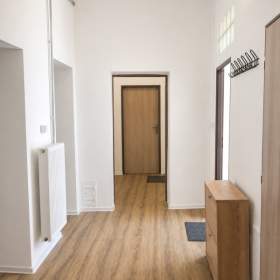 Foto inzerátu Pronájem, byt 5+1 a více, 160 m2