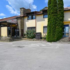 Foto inzerátu Prodej, restaurace, 360 m2
