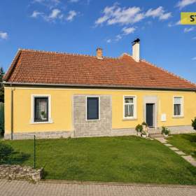 Prodej, Rodinný dům, 220 m2 / 19899556