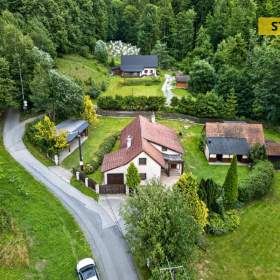 Prodej, Rodinný dům, 225 m2 / 19908658