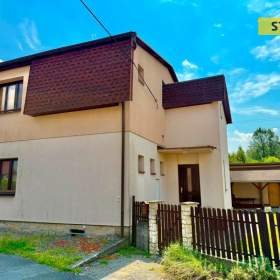 Prodej, Rodinný dům, 220 m2 / 19917467