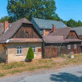 Prodej, Rodinný dům, 300 m2 / 19922781