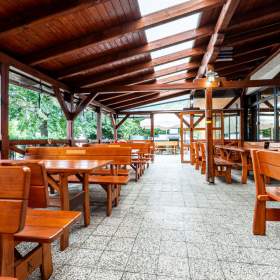 Foto inzerátu Prodej, restaurace, 539 m2