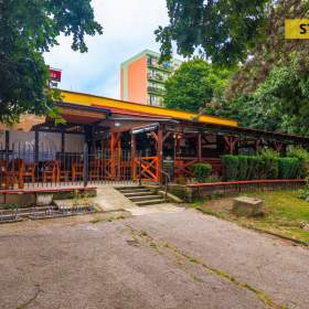 Foto inzerátu Prodej, restaurace, 539 m2