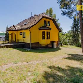 Prodej, Rodinný dům, 256 m2 / 19933476