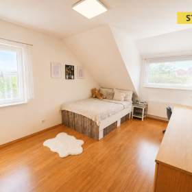 Foto inzerátu Prodej, Rodinný dům, 175 m2