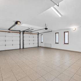 Foto inzerátu Prodej, Rodinný dům, 215 m2
