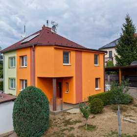 Prodej, Rodinný dům, 179 m2 / 19950241