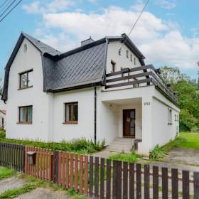 Prodej, Rodinný dům, 249 m2 / 19957201