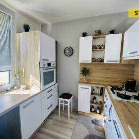 Fotka k inzerátu Pronájem, byt 2+1, 60 m2 / 19929248