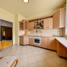 Foto inzerátu Prodej, Rodinný dům, 224 m2