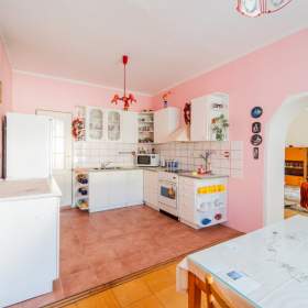 Foto inzerátu Prodej, Rodinný dům, 347 m2