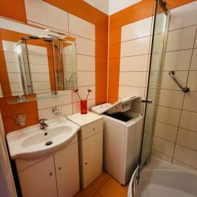 Foto inzerátu Pronájem, byt 2+1, 59 m2