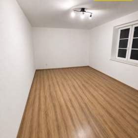 Foto inzerátu Pronájem, byt 1+kk, 35 m2
