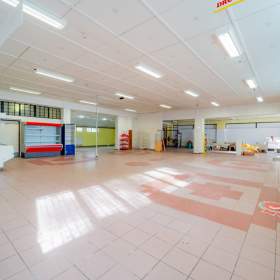 Foto inzerátu Prodej, prodejny, 450 m2