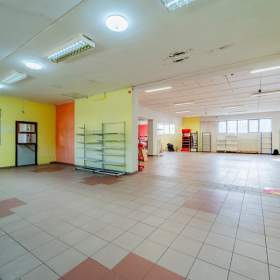 Foto inzerátu Prodej, prodejny, 450 m2