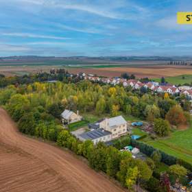 Foto inzerátu Prodej, Pozemky pro bydlení, 63998 m2